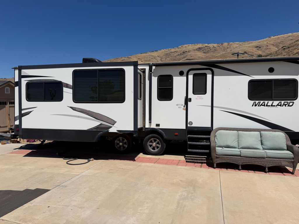 2019 Heartland Mallard 335 in acton CA