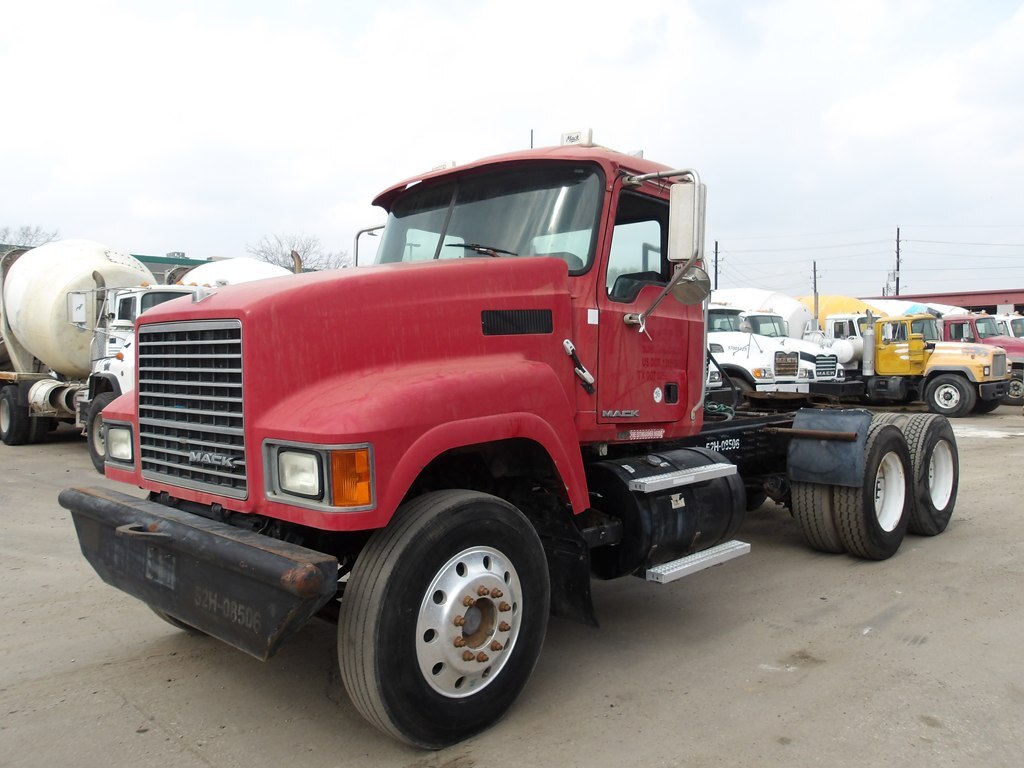 2008 MACK 600 in Houston, TX