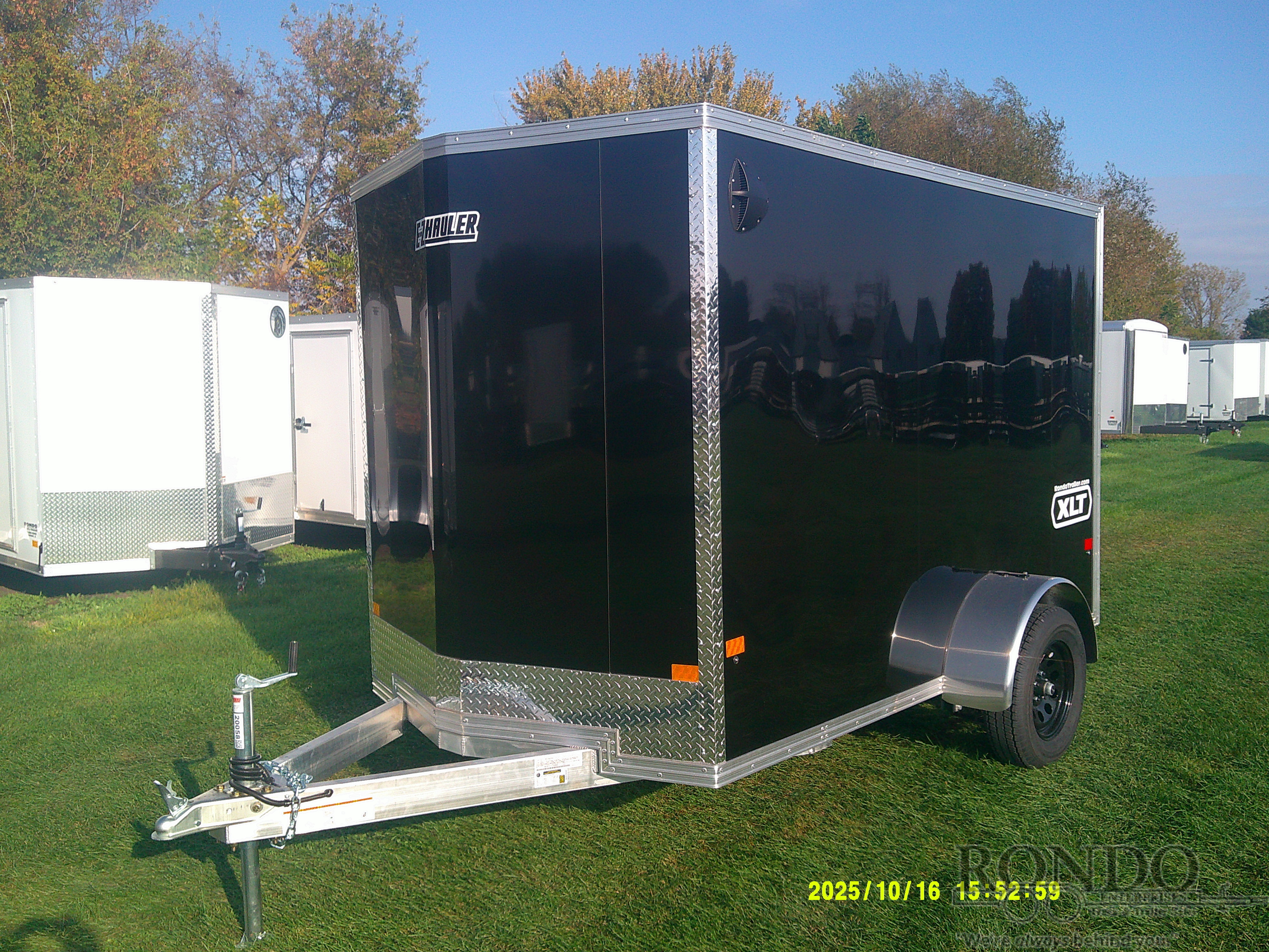 2026 EZ Hauler Enclosed Cargo EZEC6X10-XLTP2 in Sycamore, IL