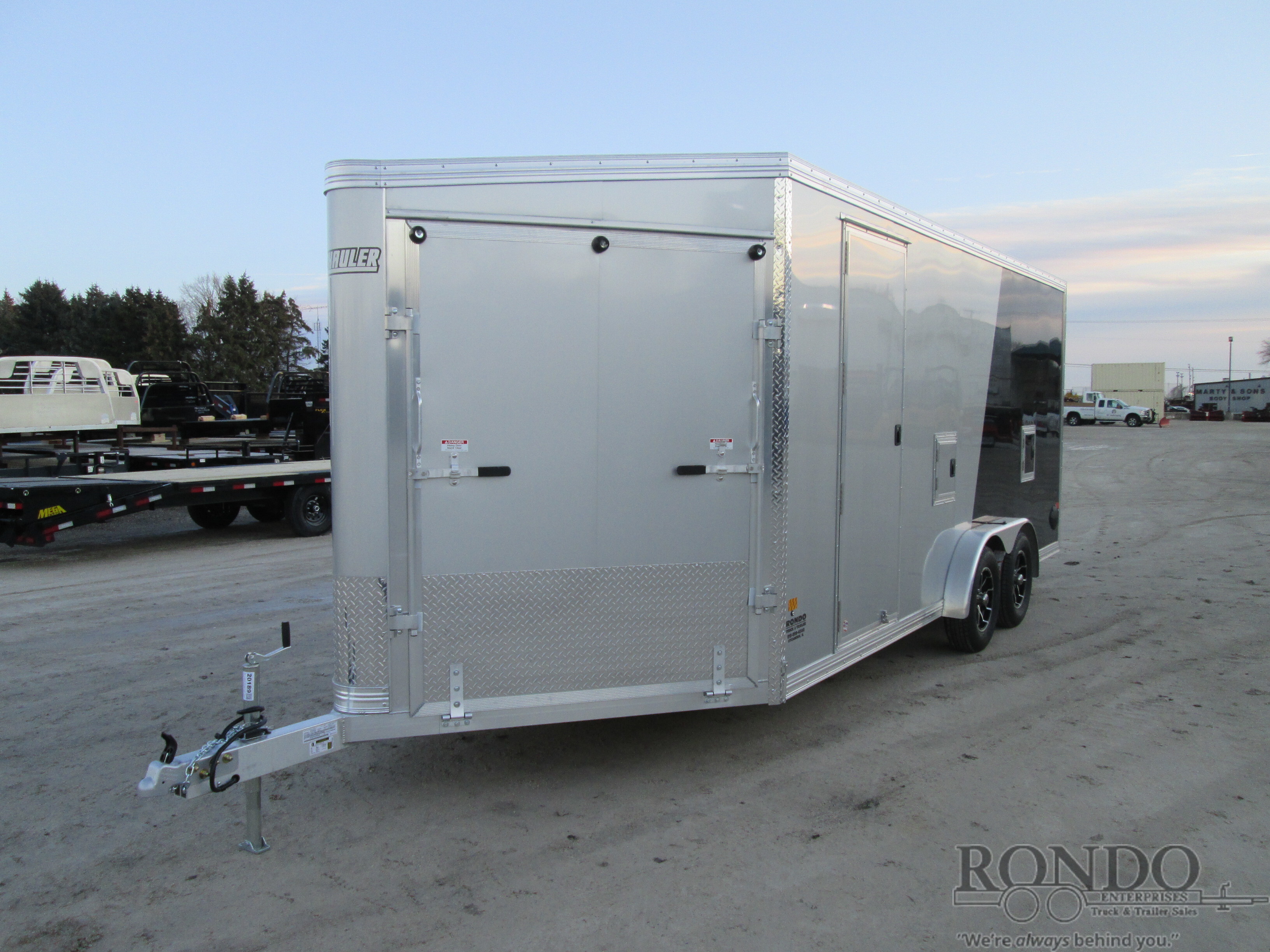 2026 E-Z HAULER Enclosed Snowmobile EZES7.5X18 in Sycamore, IL