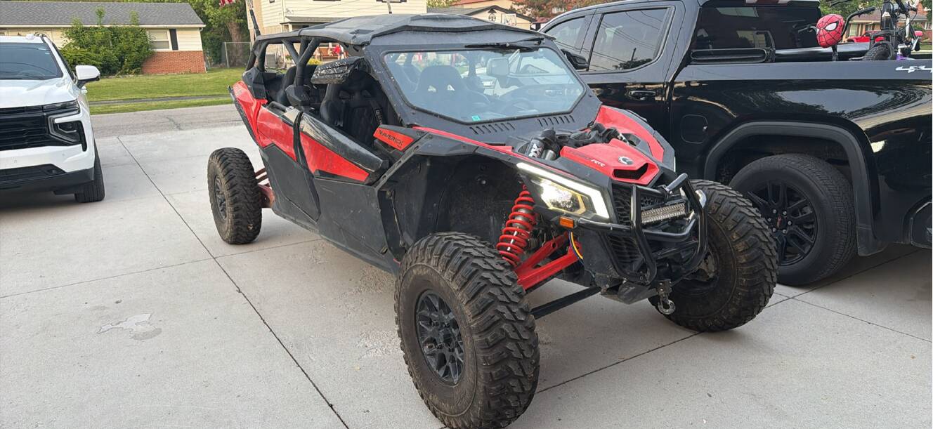 A photo of this 2022 Can-Am MAVERICK X3 MAX RS TURBO RR 72