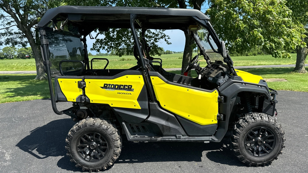 2018 Honda Pioneer 1000-5 Deluxe UTV/Utility ATV