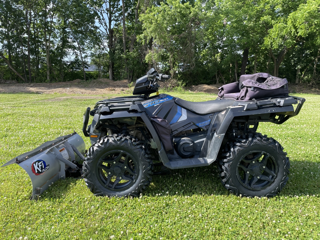 2017 Polaris Sportsman 570 SP Stealth Black - W/ Plow Stealth Bla BASE in westerville OH