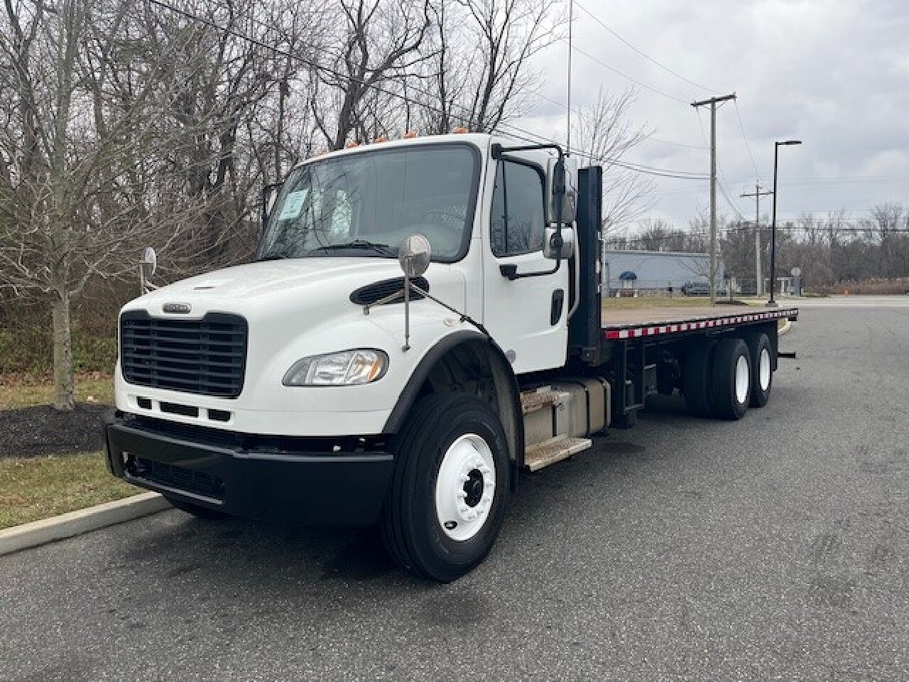 2020 FREIGHTLINER BUSINESS CLASS M2 106 in Swedesboro, NJ
