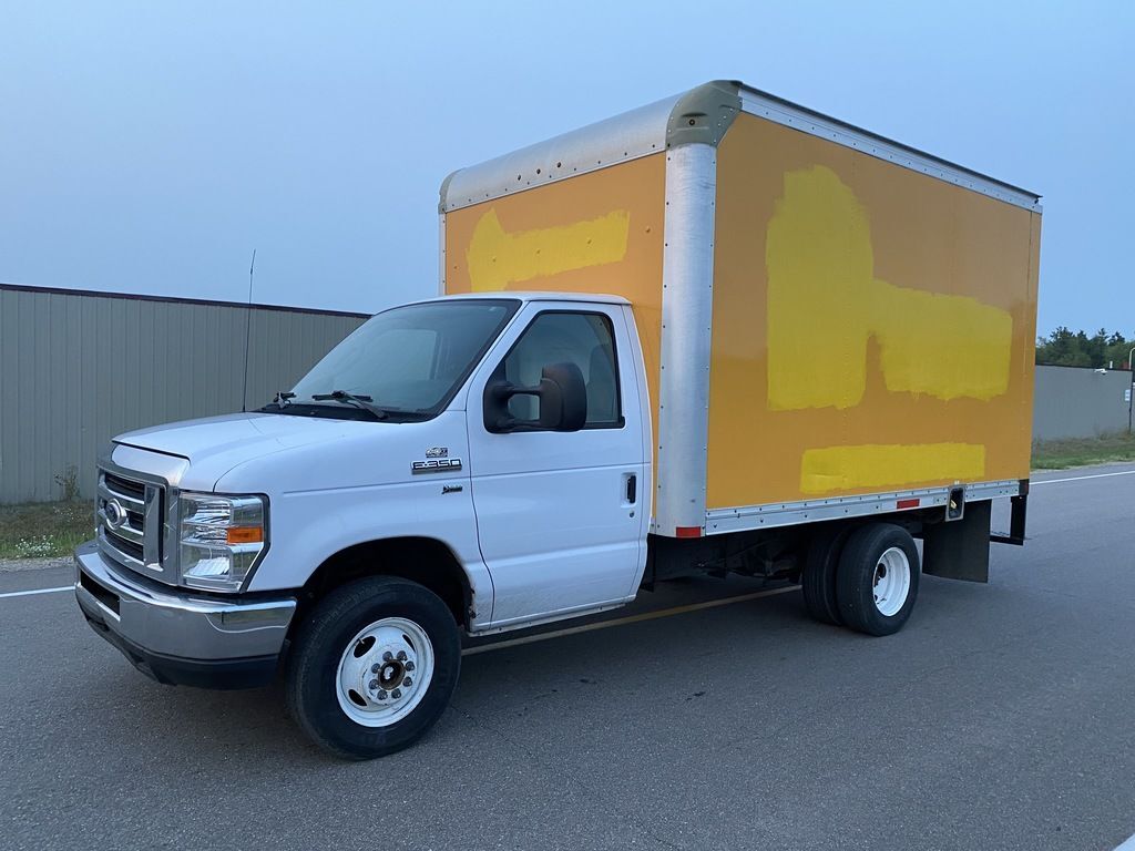 2016 FORD E350 SUPER DUTY CUBE VAN in Rice, MN