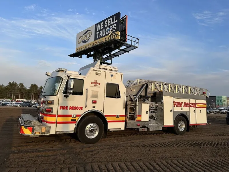 2011 SUTPHEN AERIAL LADDER