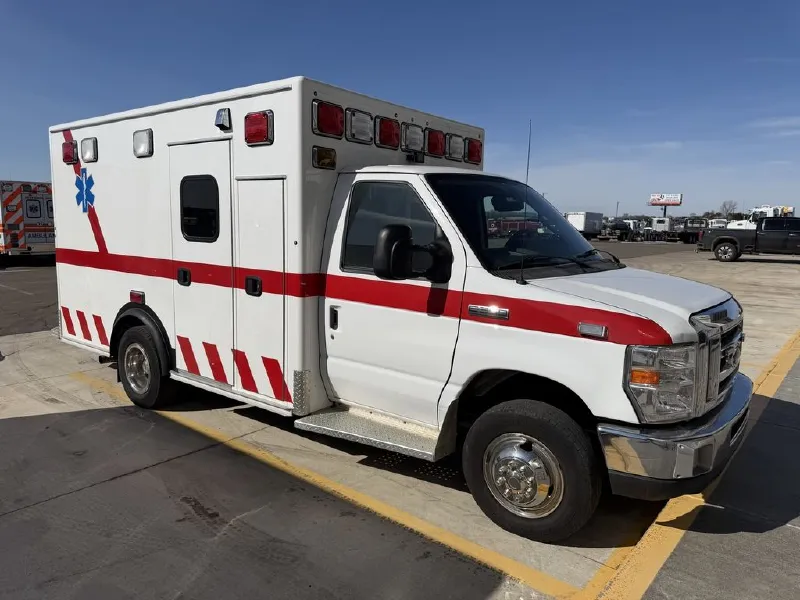 2022 FORD MEDIX AMBULANCE