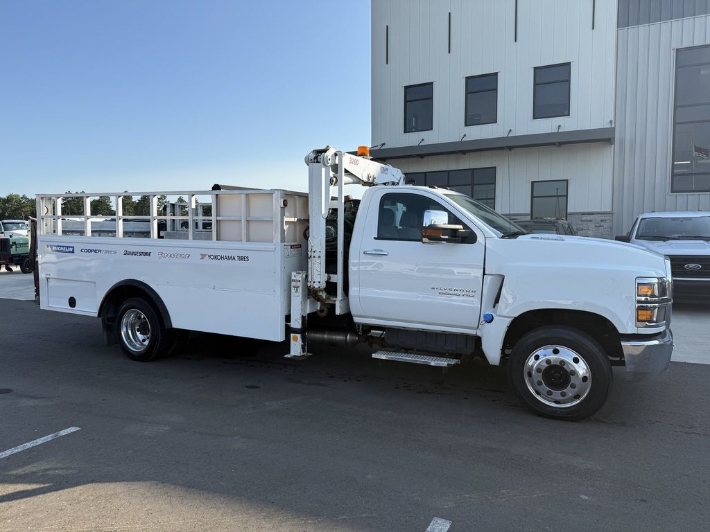 2019 CHEVROLET SILVERADO 5500HD TIRE CRANE in Rice, MN