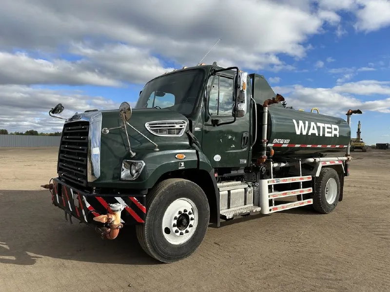 2016 FREIGHTLINER 108SD TANKER