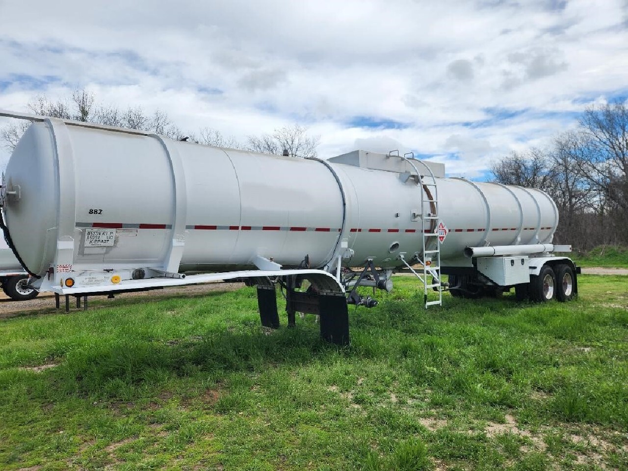 1992 TRAILMASTER 8400 Gallon in San Antonio, TX
