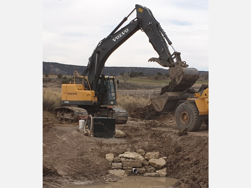 2013 VOLVO ECR305CL in Durango, CO