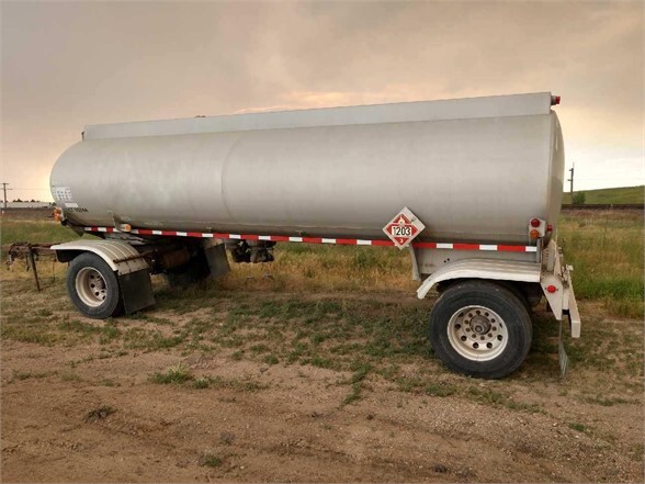 1992 WELDIT 5350 Gal 2 Compartment in Bosler, WY