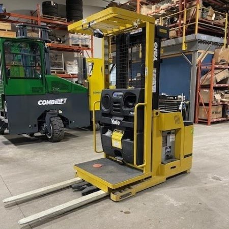 2016 YALE OSO30EFN in Houston, TX