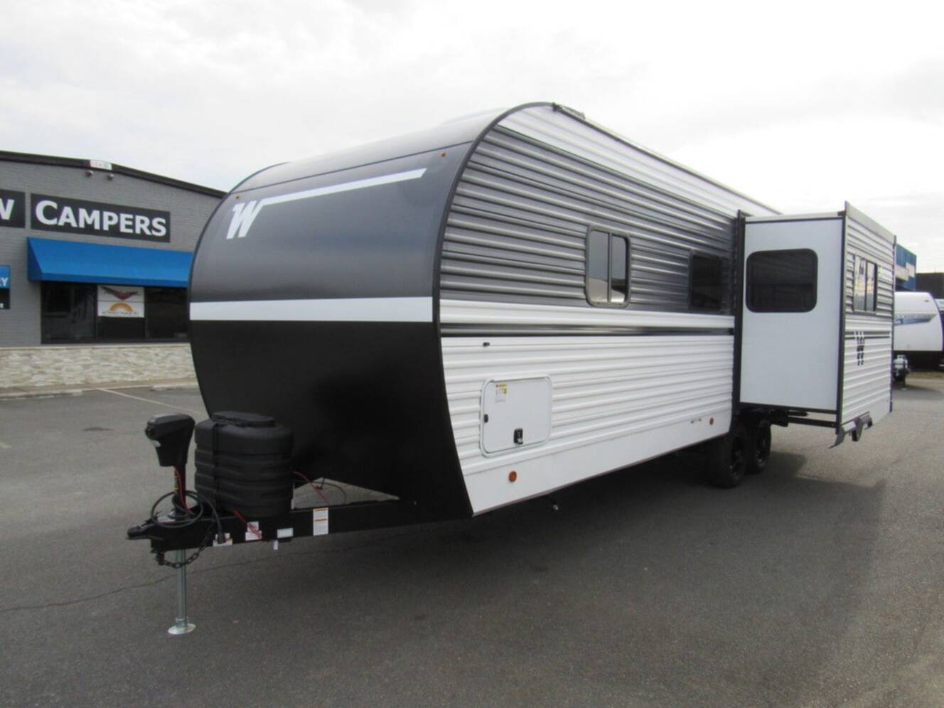 A photo of this 2026 Winnebago Access 25RK