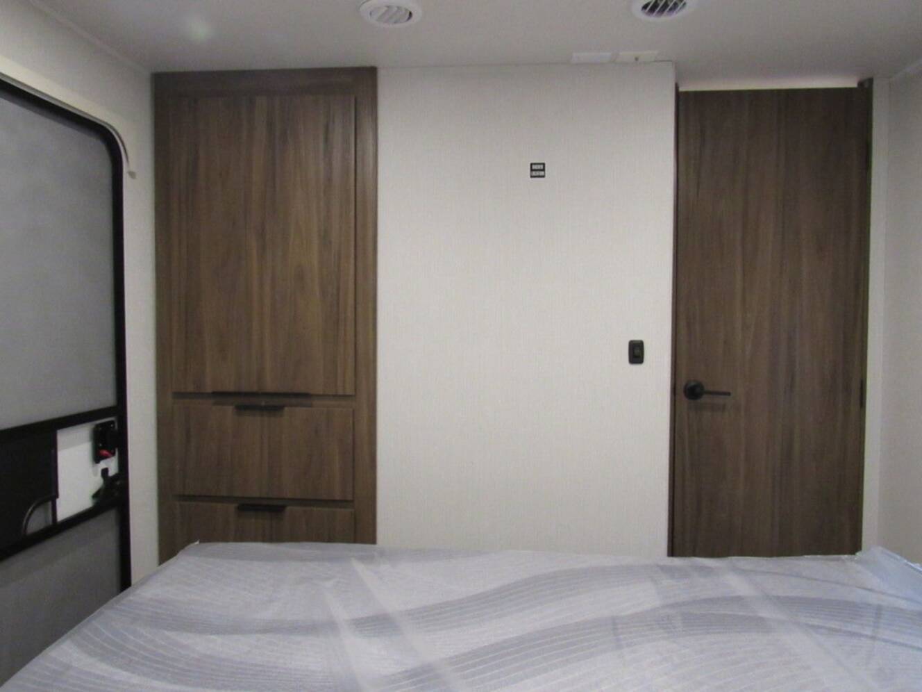 A photo of this 2026 Winnebago Access 25RK