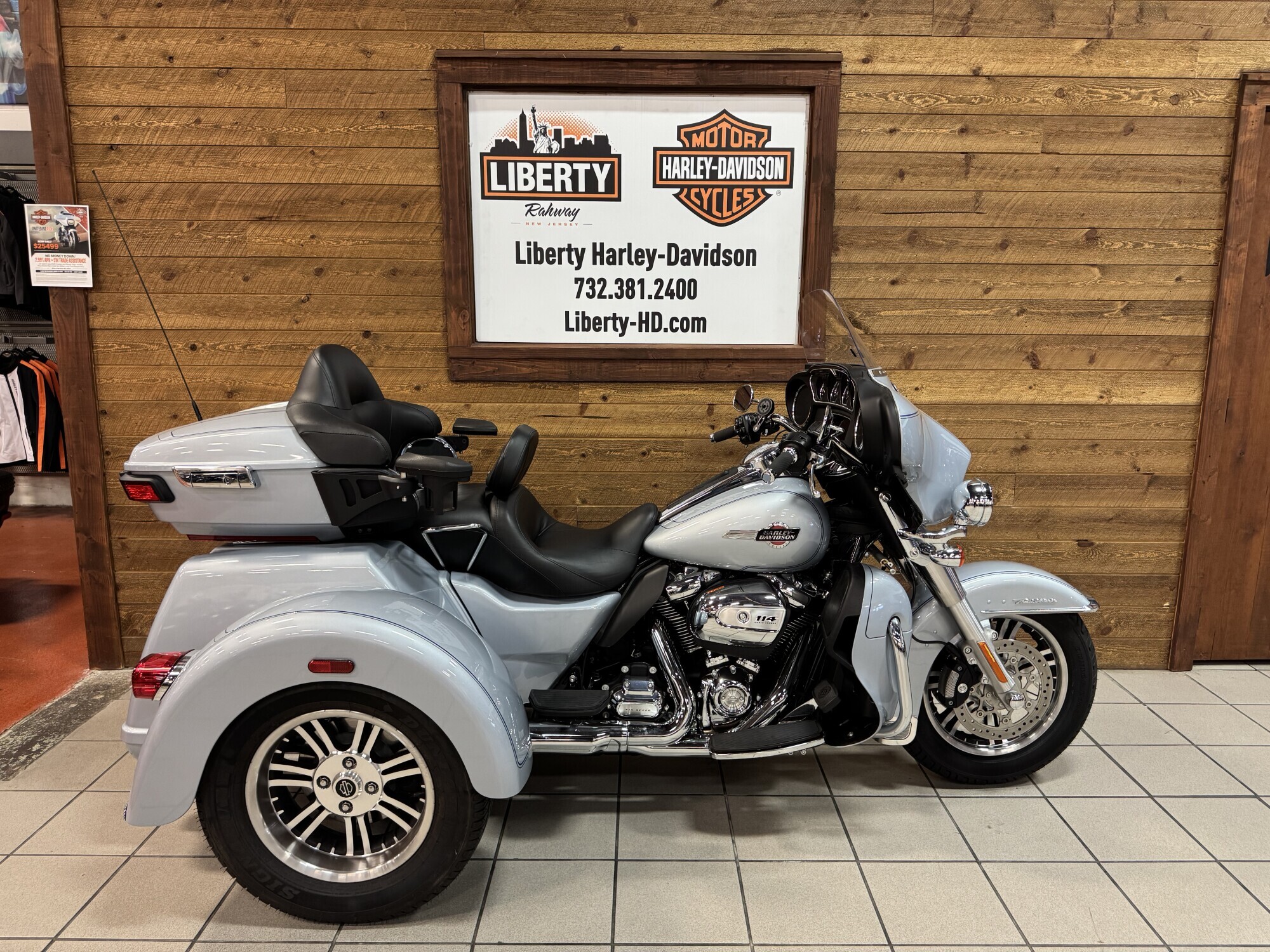 2023 Harley-Davidson Tri Glide Ultra ULTRA CLASSIC in Rahway, NJ