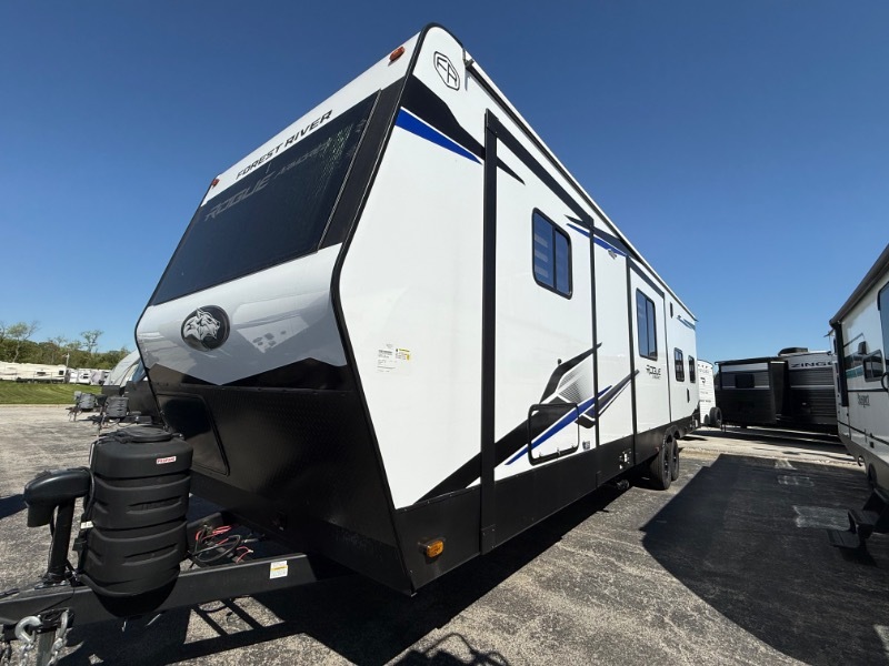 2026 Forest River Cherokee Rogue Armored 32L132 in frankfort IL