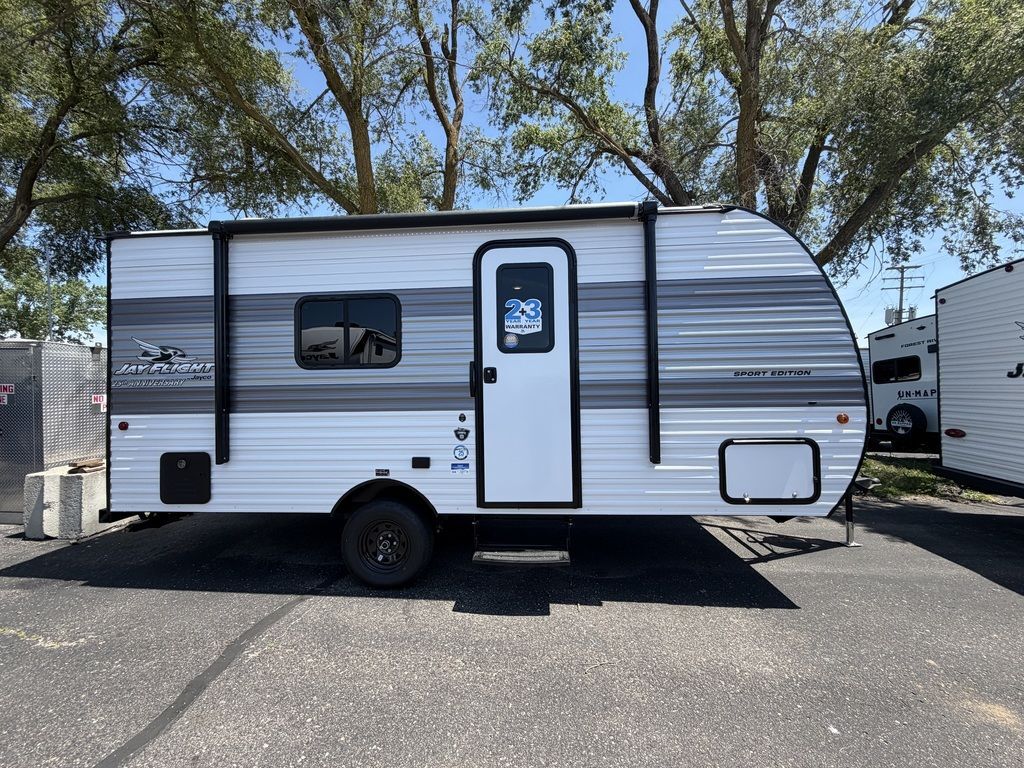 2027 Jayco JAY FLIGHT 170FQ SPORT EDITION in mt pleasant MI