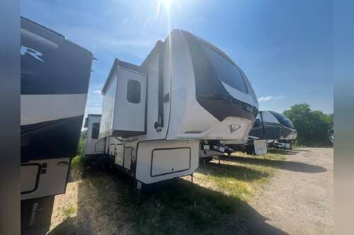 2021 Forest River Cedar Creek Champagne 38EKS in elkhorn WI