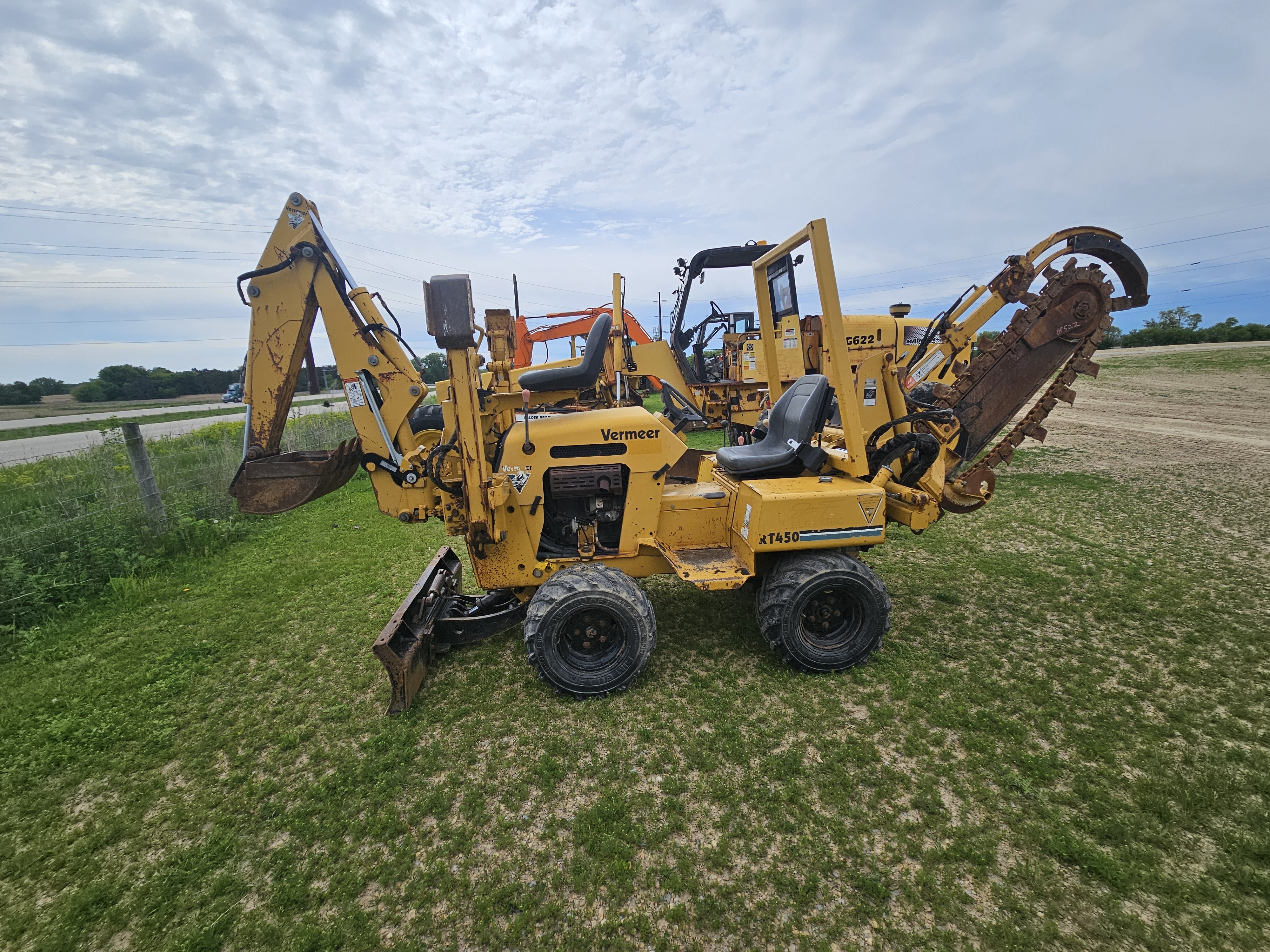2005 Vermeer RT450 Trencher in Edgerton, WI