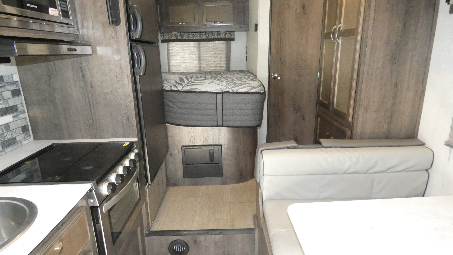 2023 Gulf Stream CONQUEST 6237 in draper UT