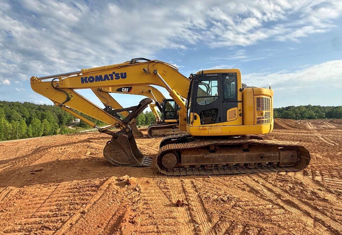 2018 Komatsu PC238USLC-11 in Van Buren Charter Township, MI