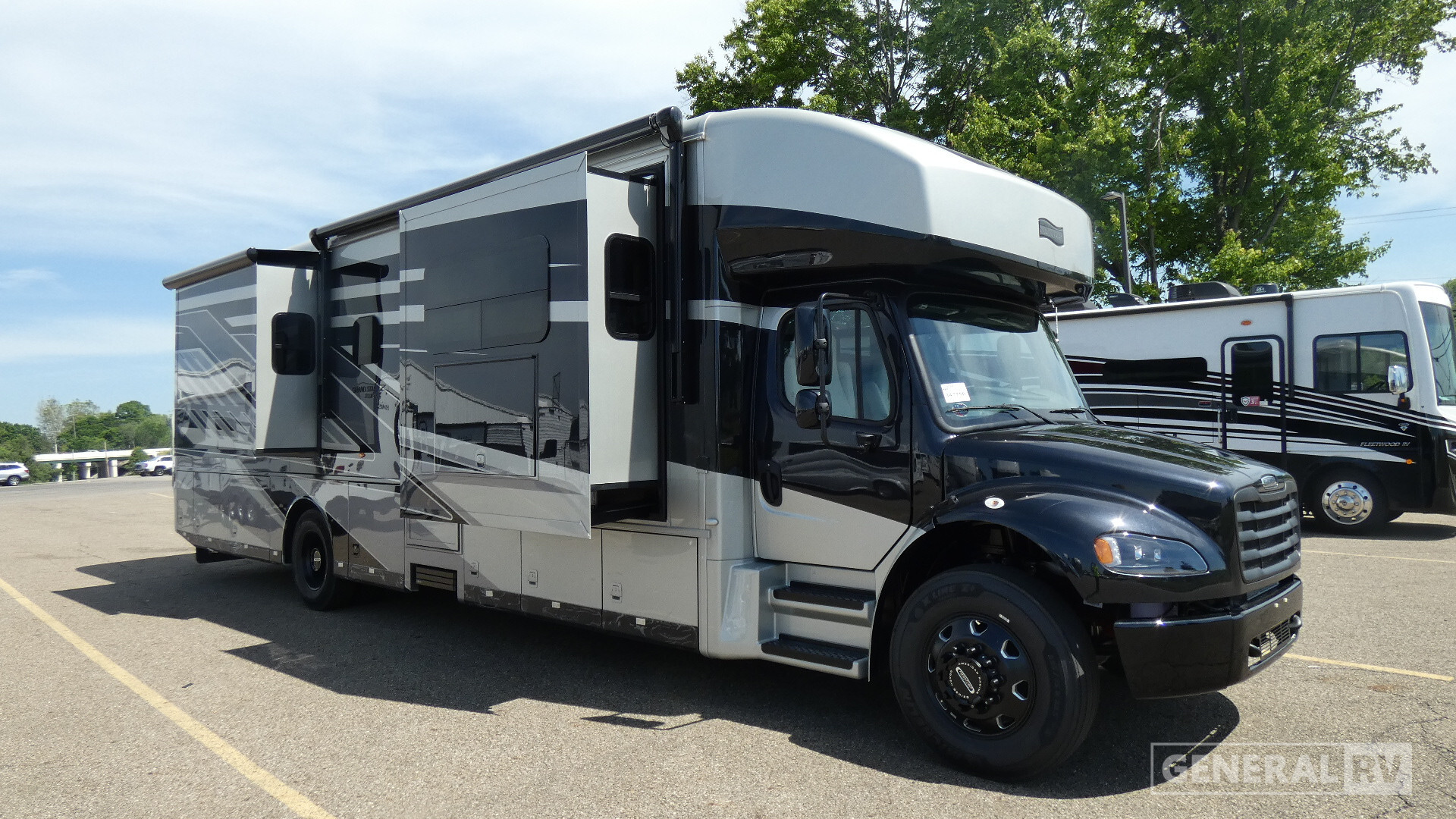 2026 Newmar Grand Star 3948 Super C RV