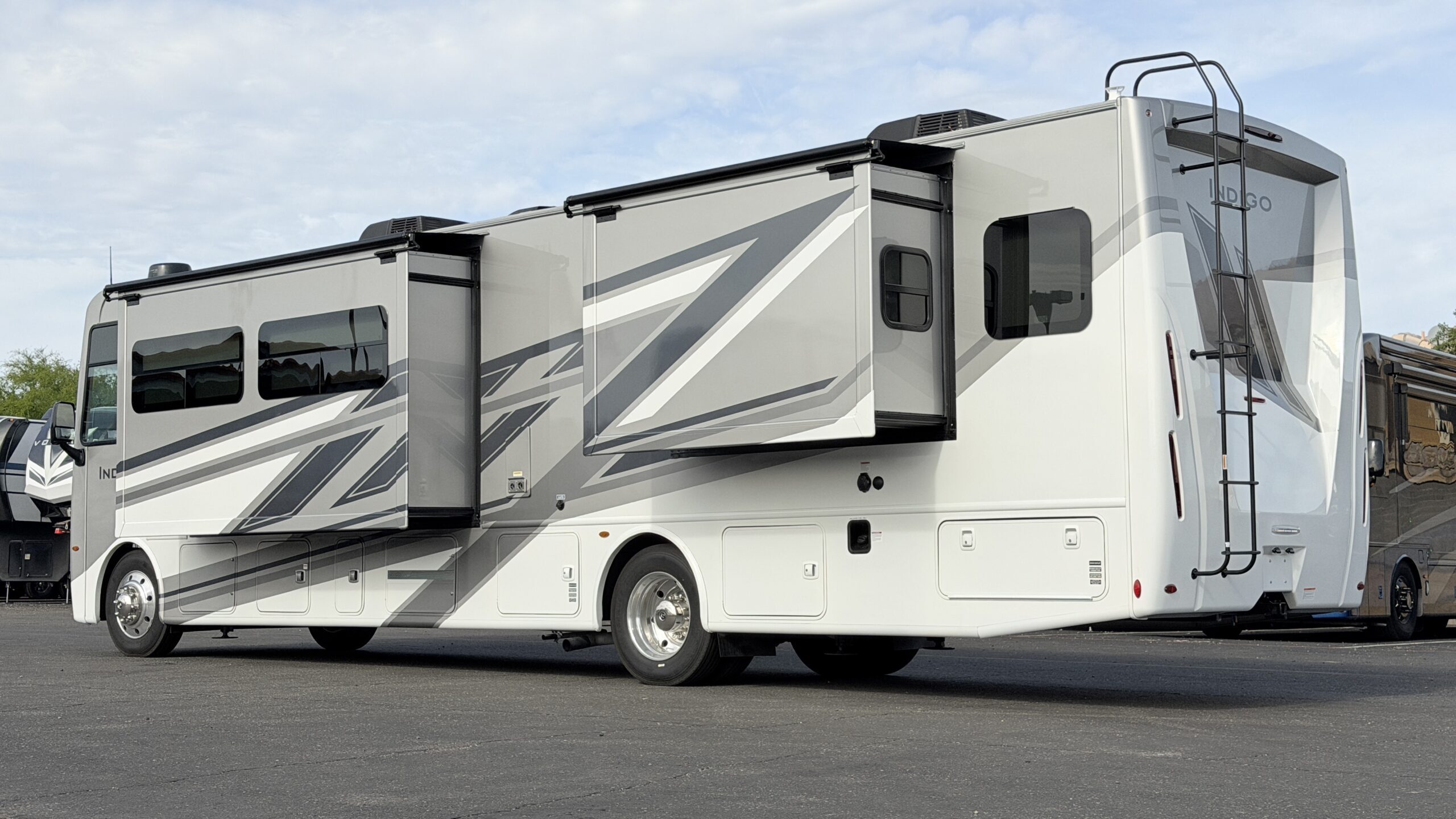 2026 Thor Motor Coach INDIGO HH36 in mesa AZ