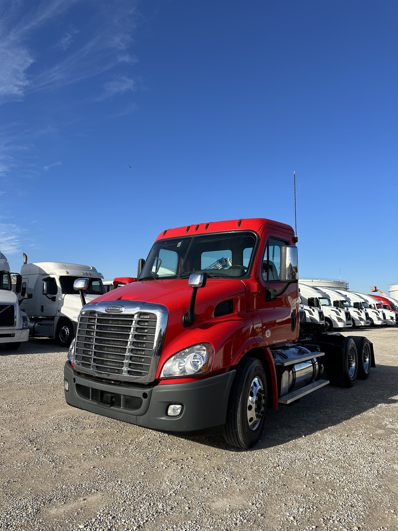 2016 FREIGHTLINER CASCADIA 113 in Houston, TX