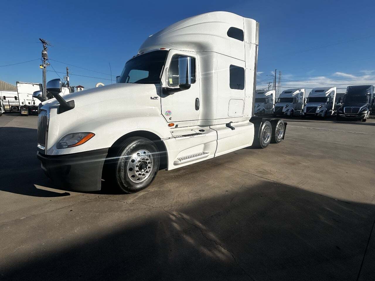 2020 INTERNATIONAL LT in Houston, TX