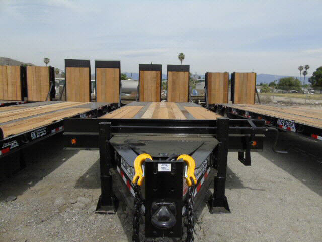 2026 TRAILBOSS 24+6 22.5T PAVER SP in Riverside, CA