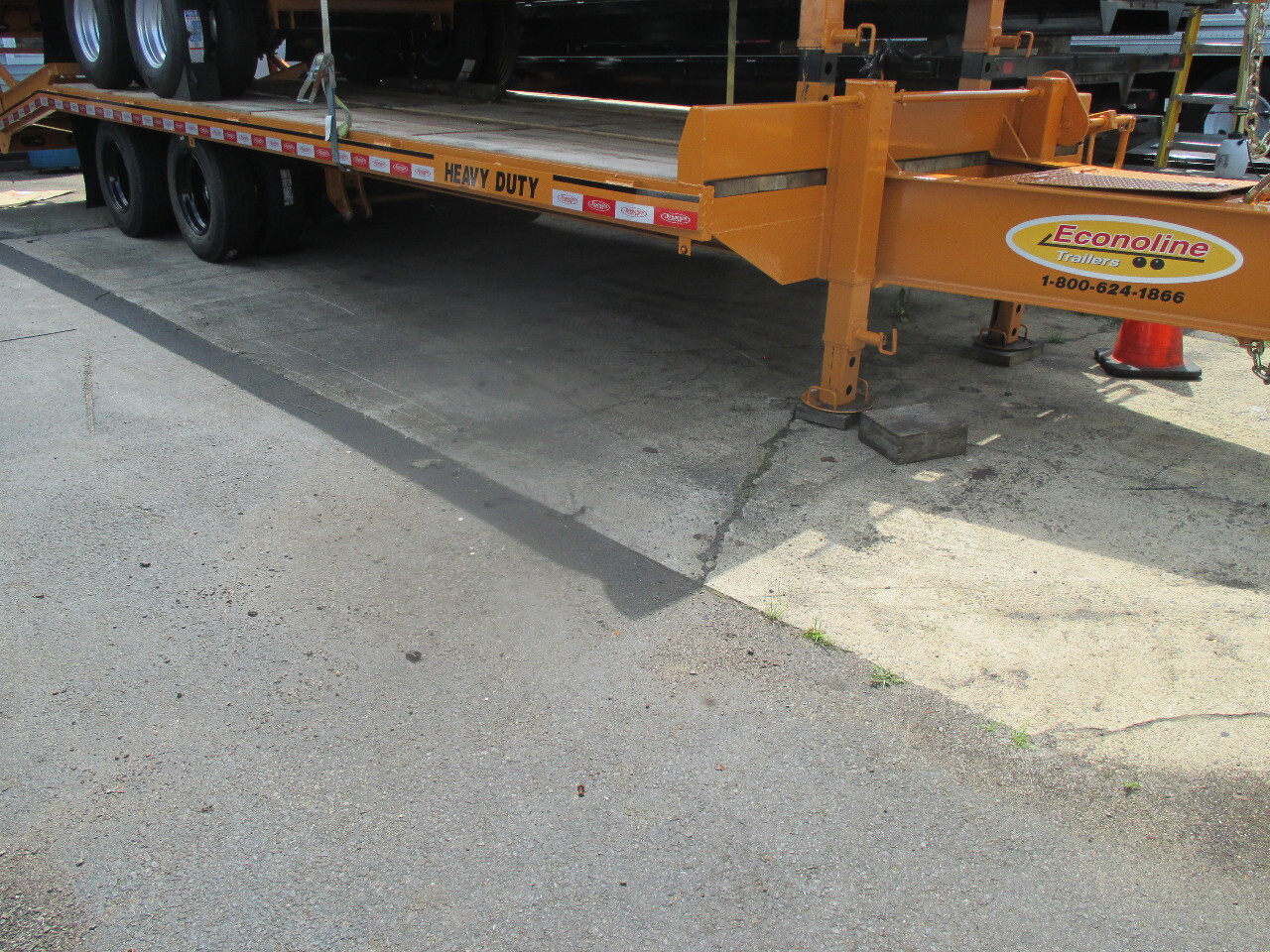 2025 ECONOLINE DP2025DA in Neptune, NJ