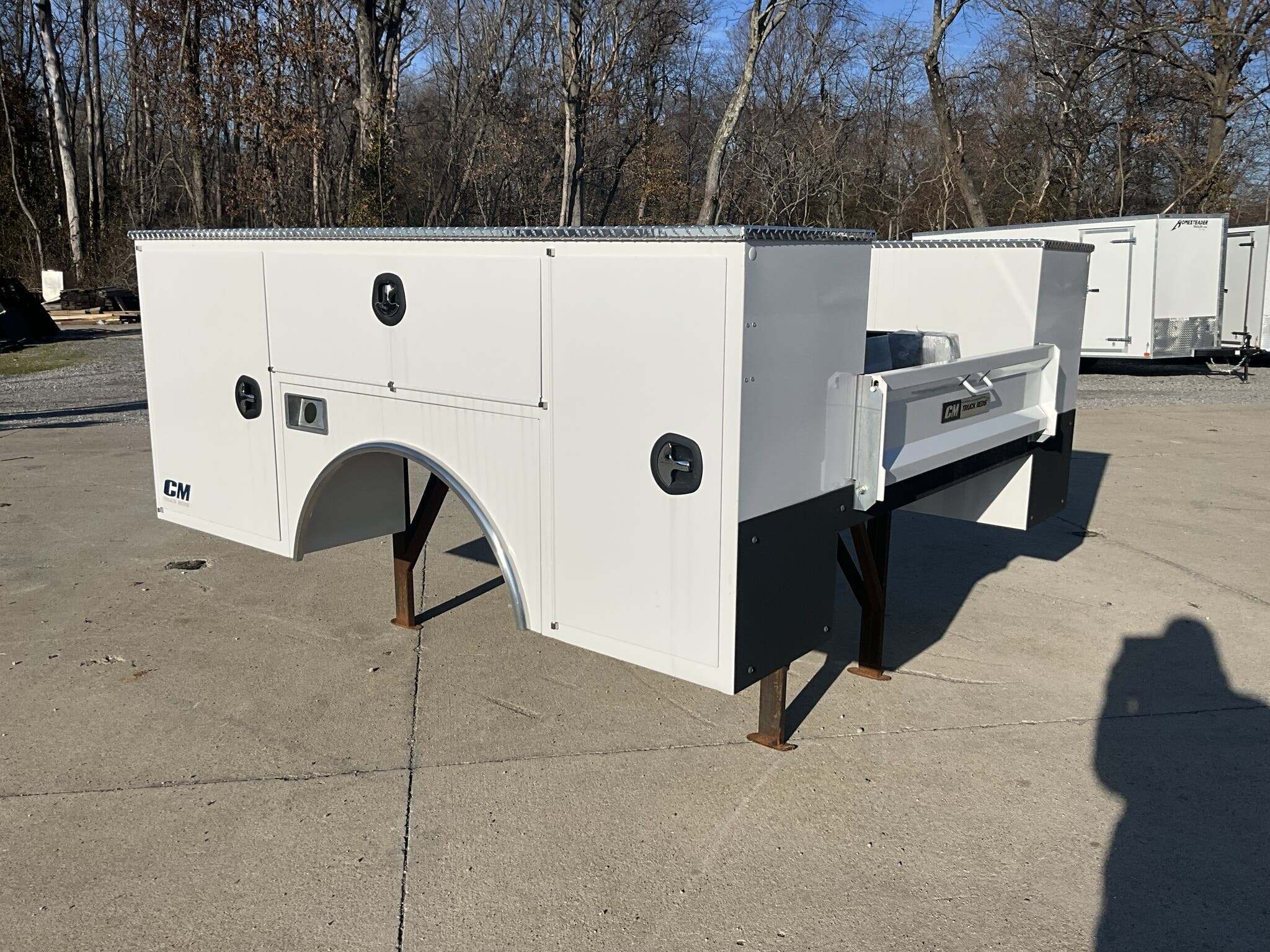 2024 CM Trailers SB-98/94VVSS 8.6 DUAL WHL LONGBED in Mount Vernon, IL