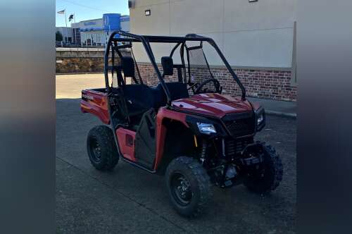 2026 Honda® Pioneer 520 BASE in lawton OK