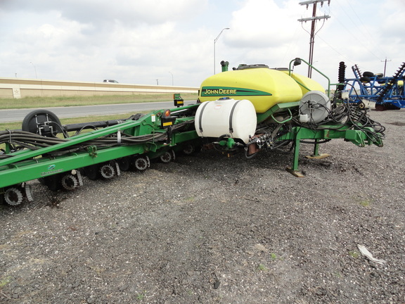 2013 John Deere DR24 in Robstown, TX