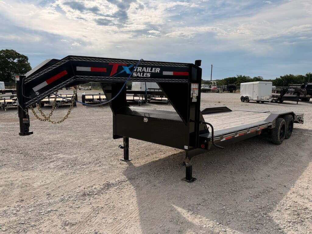 2026 East Texas Trailers 102"X24' GN LB/EQ 16K in Decatur, TX