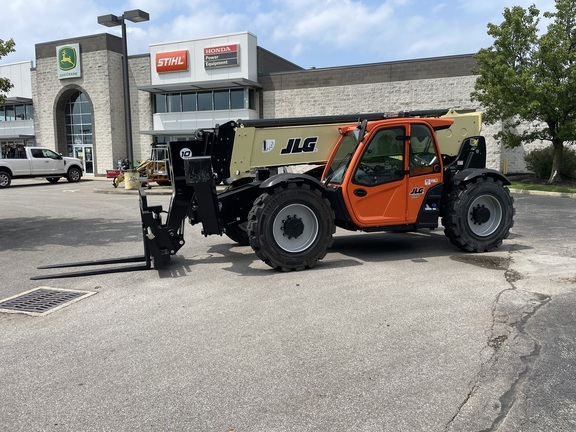 2025 JLG 1055 in Burbank, OH