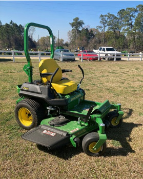 2026 John Deere Z720E in North Canton, OH