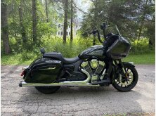 Heavyweight Baggers Are Making Waves In The Motorcycle World image