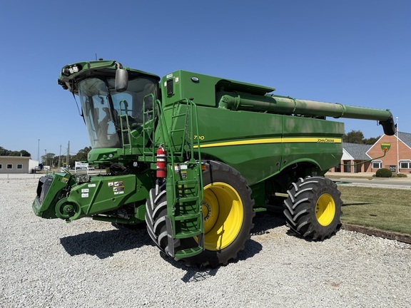 2024 John Deere S790 in Atwood, IL