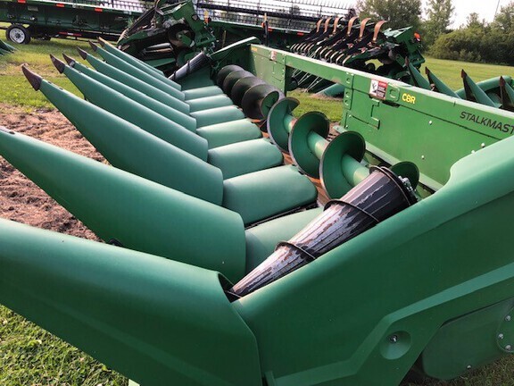 2021 John Deere C8R in Carlinville, IL