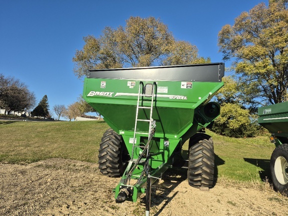 2025 Brent 678XL in Bloomington, WI
