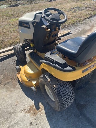 Cub Cadet LTX1050VT in Knoxville, TN