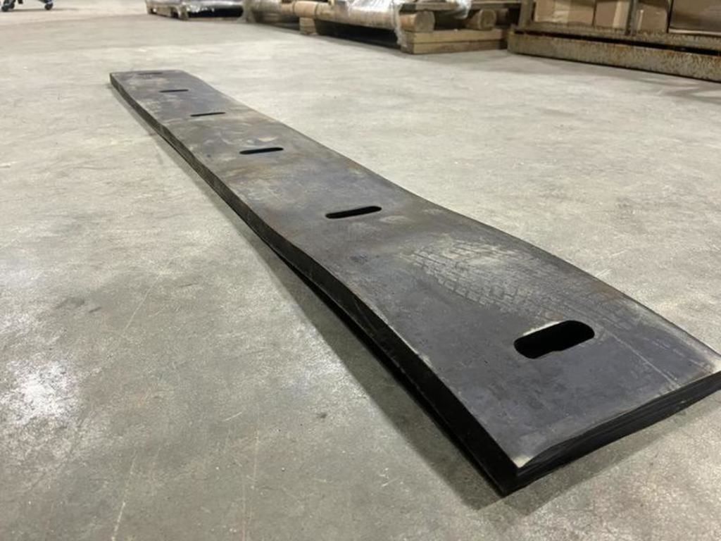 SnoBandit 12 Replacement Rubber Cutting Edge in Orono, ME