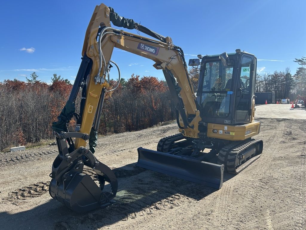 2025 XCMG XE45U Excavator with 39.8 HP, 11.5k lbs, Hydraulic Thum in Turner, ME