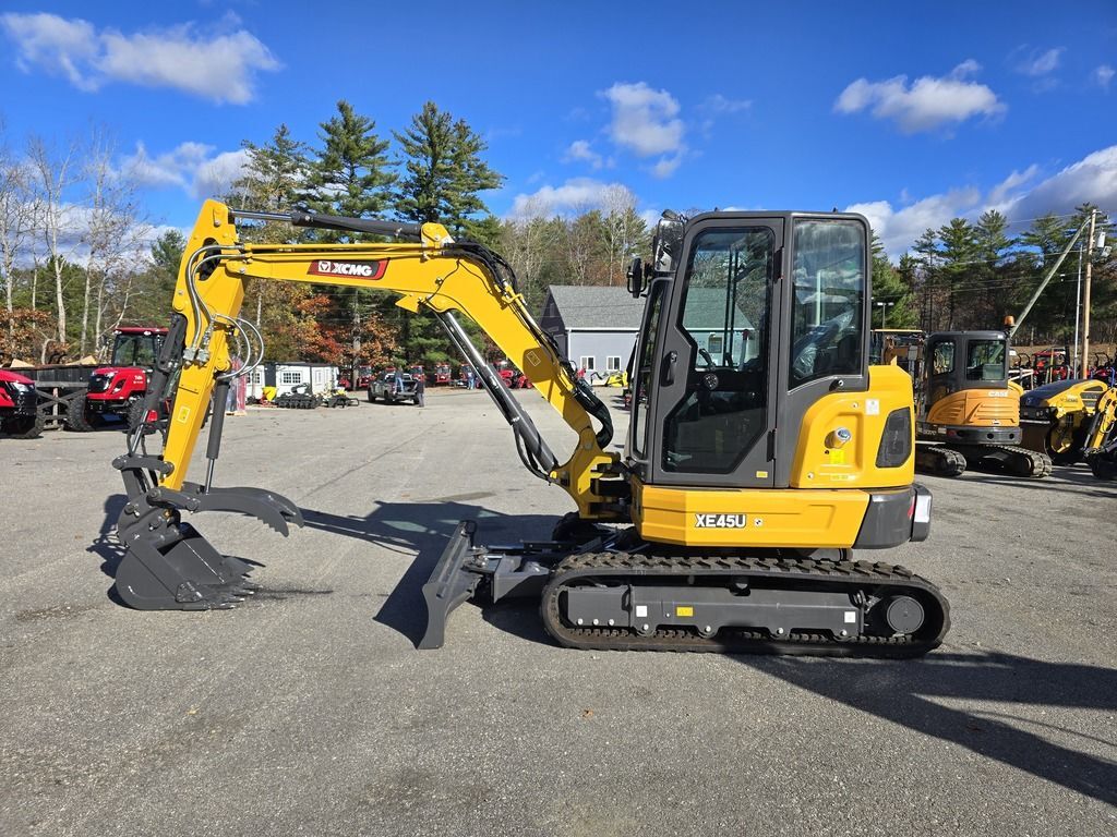 2025 XCMG XE45 with 39.8 HP, 11.5K lbs., Hydraulic Thumb, Angle B in Loudon, NH