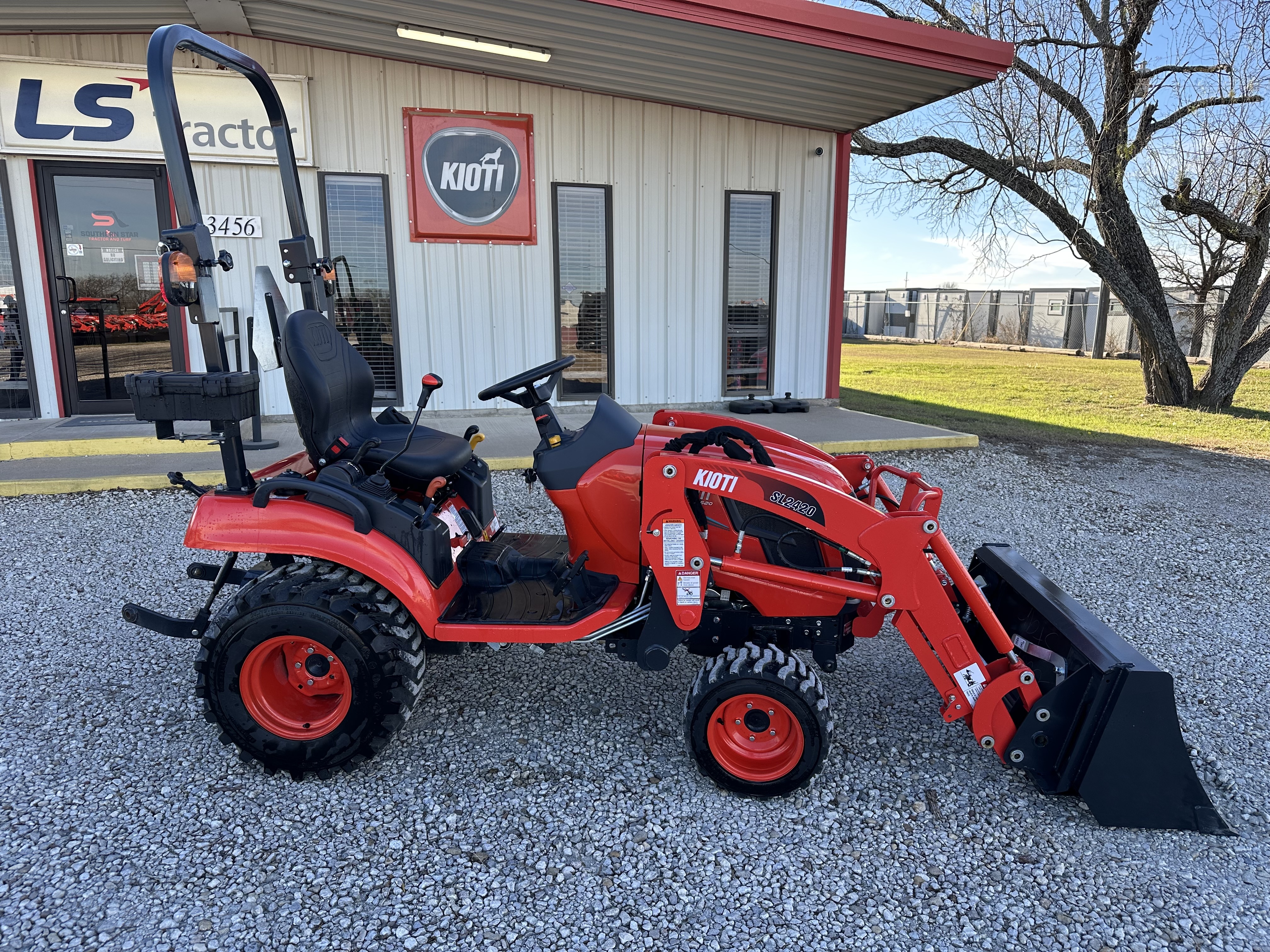 Kioti CS2520 in Alvarado, TX