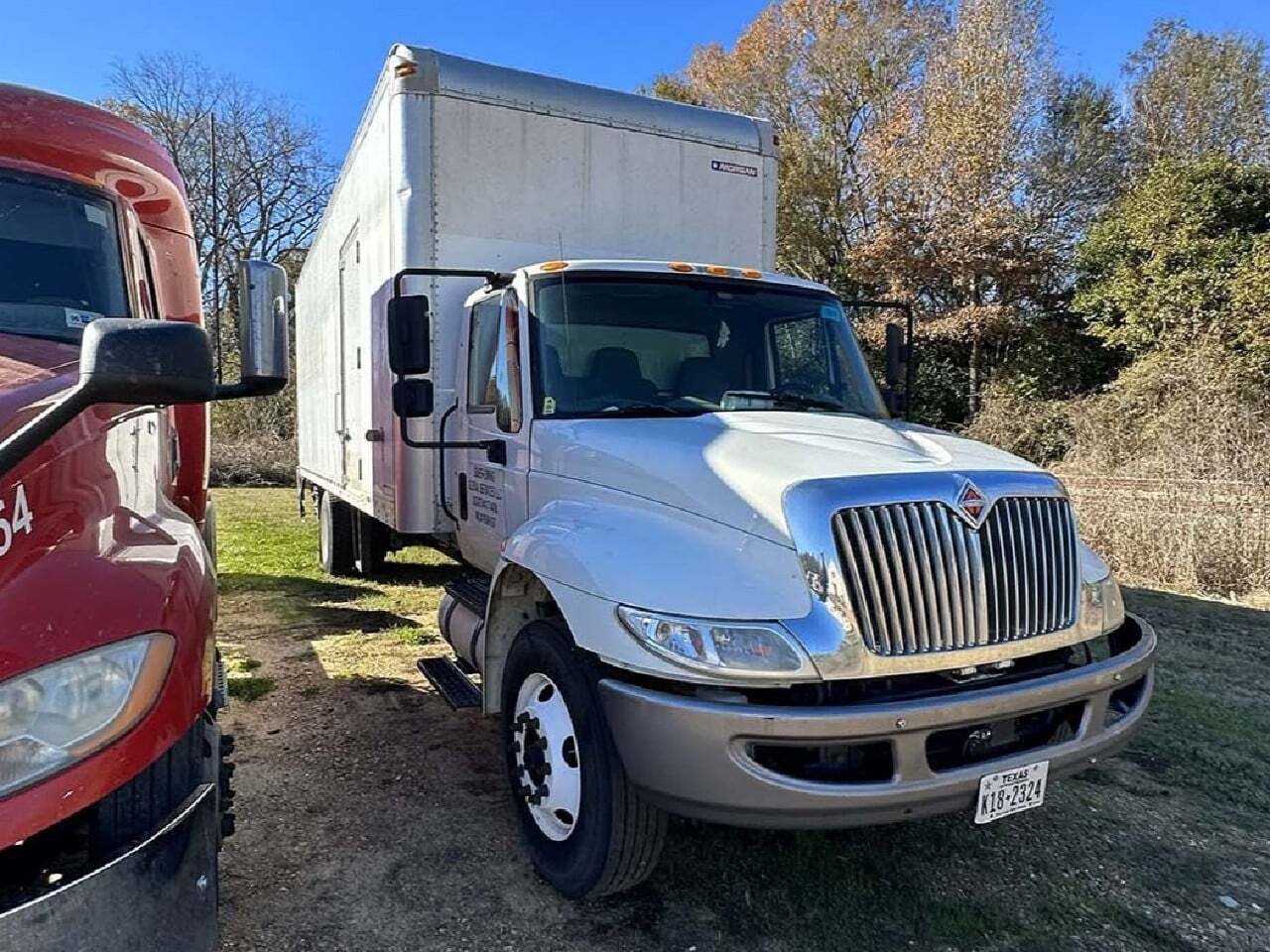2019 INTERNATIONAL 4300 in Columbus, MS