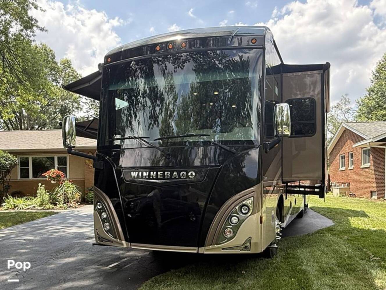 A photo of this 2017 Winnebago Journey 36M