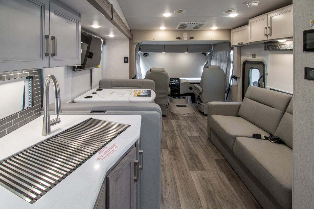 2027 Thor Motor Coach Outlaw Wild West Edition 38M in alvarado TX